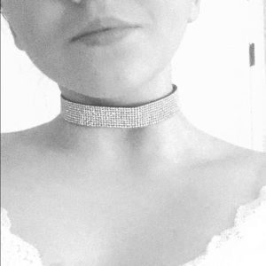 Fake diamond choker